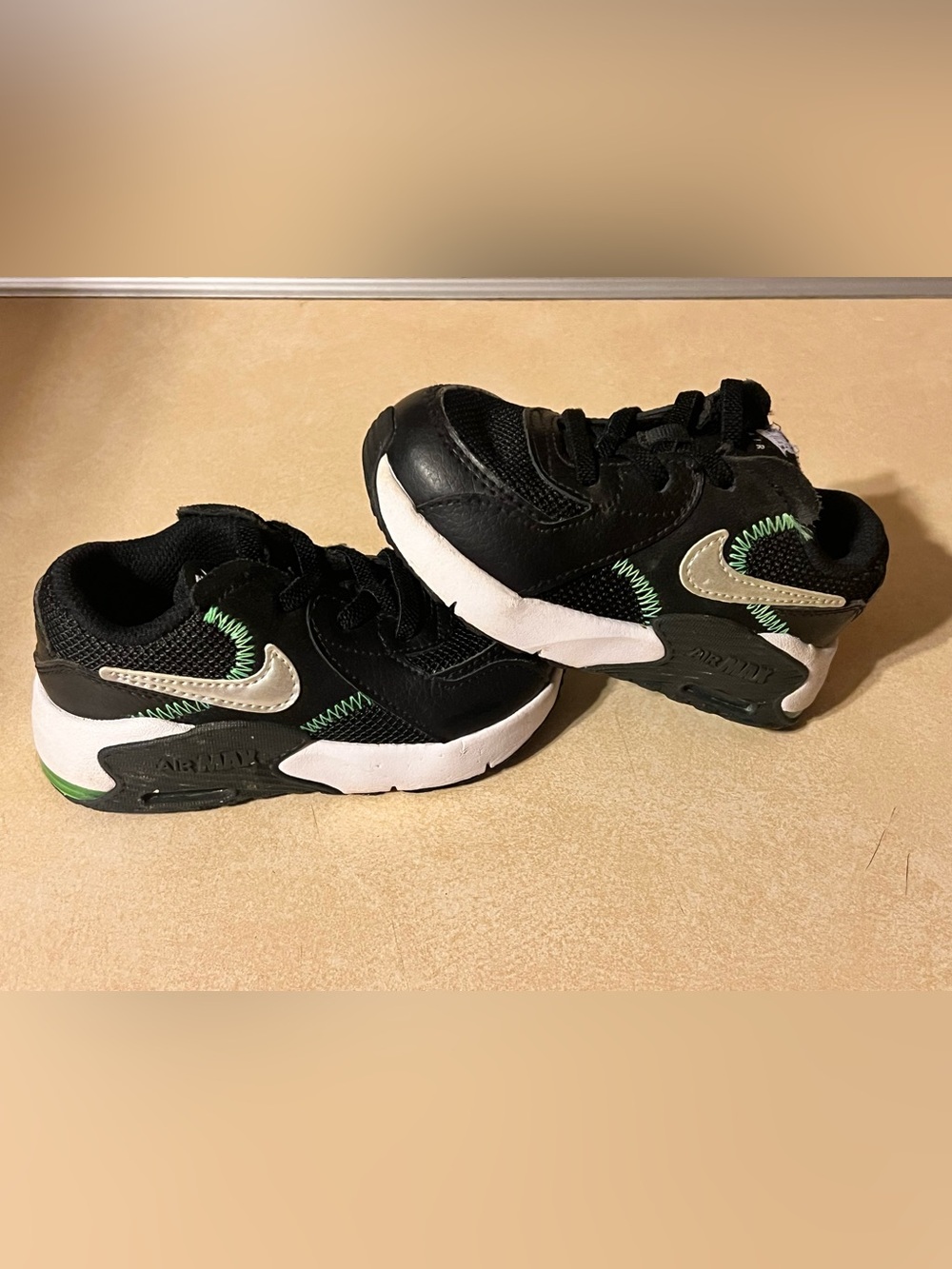 Infant Size 7c Nike Air Max